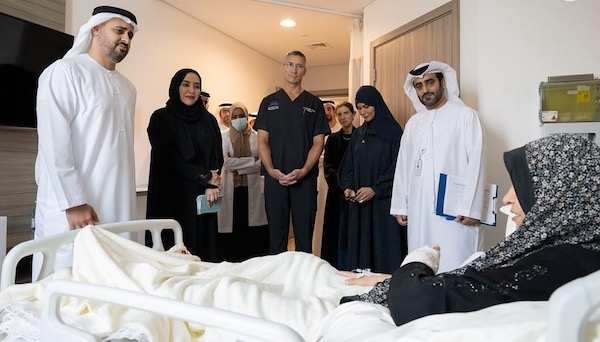 Theyab bin Mohamed bin Zayed visits Palestinian children and their familie