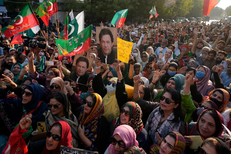 Pakistan election: Can Imran Khan's winning candidates form a government? |  Elections News | Al Jazeera