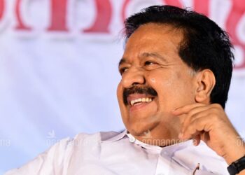 കറുപ്പ് വിവാദം അനാവശ്യം, നിർത്തണം: രമേശ് ചെന്നിത്തല
