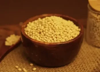 uzhunnu-dal-whole-urad-400g-458218