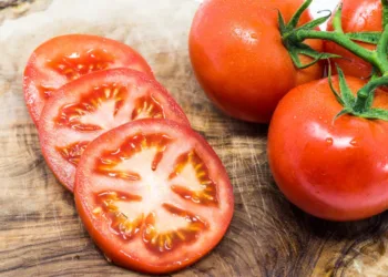 creative-ways-to-eat-tomatoes-min-950x633