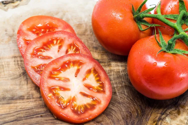 creative-ways-to-eat-tomatoes-min-950x633