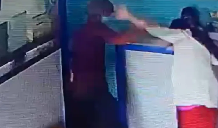 Young man attacks nurse who rejected his marriage proposal