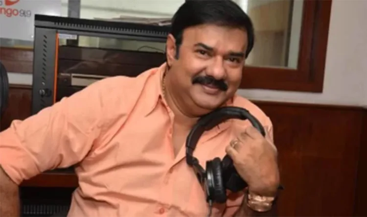 Police case against actor Maniyanpilla Raju for misbehaving in the car