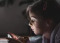 mn-smartphone-addiction
