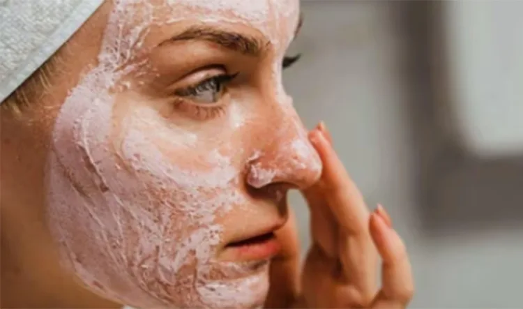 Make a habit of scrubbing at home to make your skin glow