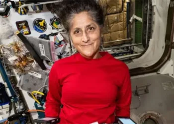 I'm the same weight I was when I got here... Sunita Williams responds to speculation about her health