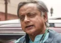 Congress MP Shashi Tharoor slams government over Delhi's air pollution