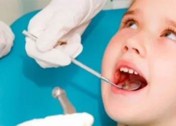 Parents should pay attention to the health of their children's teeth...