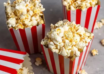 Simply-Recipes-Perfect-Popcorn-LEAD-41-4a75a18443ae45aa96053f30a3ed0a6b