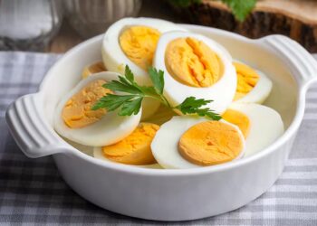eggs-Esin-Deniz-istockphoto