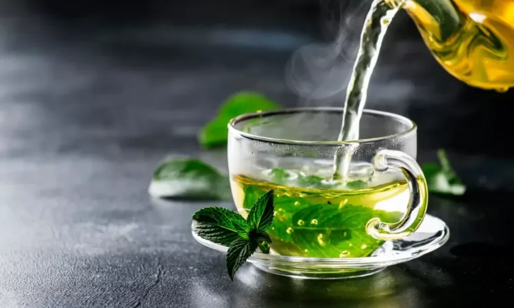 1386804-green-tea