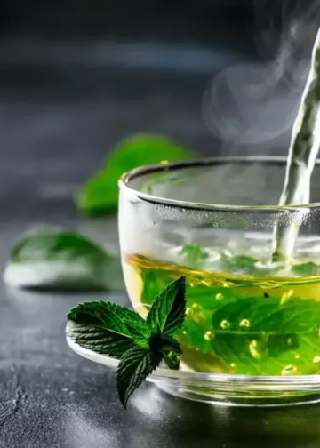 1386804-green-tea