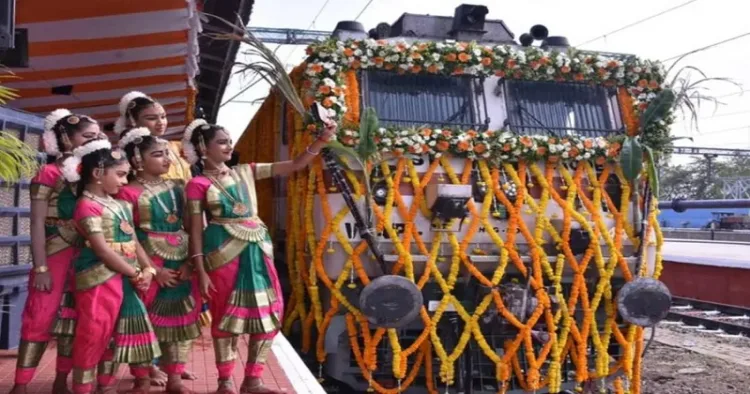 IMAGE CREDIT: MATHRUBHUMI